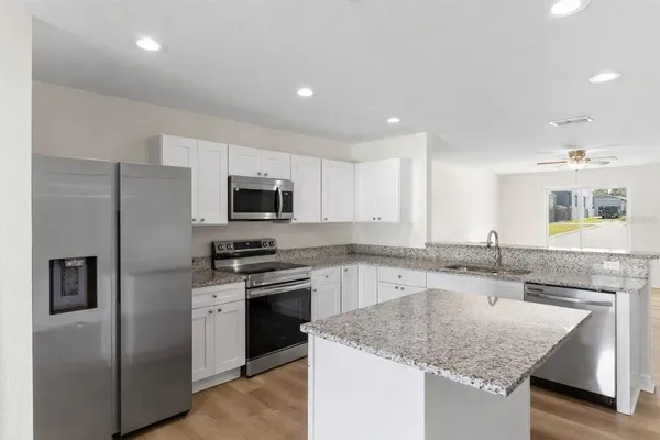 $279,000 | 317 Courtland Street, Auburndale, FL 33823