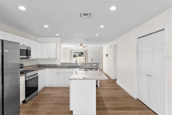 $279,000 | 317 Courtland Street, Auburndale, FL 33823