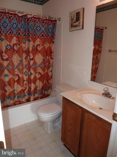 8376 Glenmar Road Ellicott City, MD 21043 - Photo 22 of 29 Bath