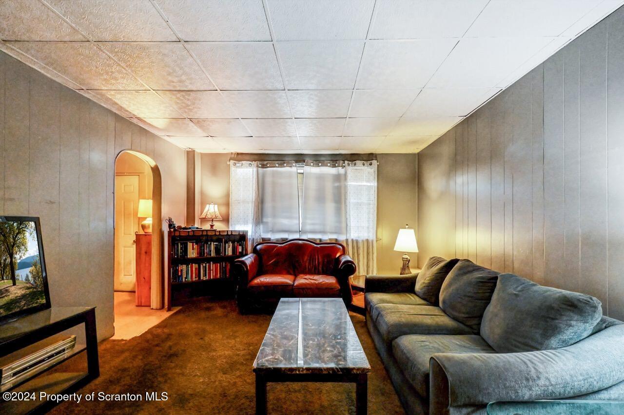 938-942 Providence Road Scranton, PA 18508 - Photo 7 of 34 942 Providence Rd 07