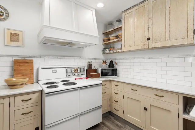 $1,225,000 | 16 Locust Street, St. Augustine, FL 32084