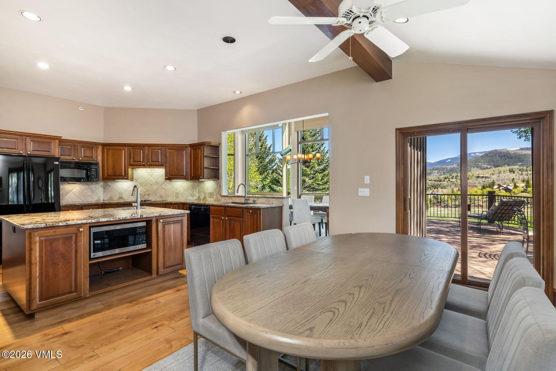 167 Saddle Ridge Edwards, CO 81632 - Photo 15 of 41 a view of kitchen with granite countertop lots of counter top space