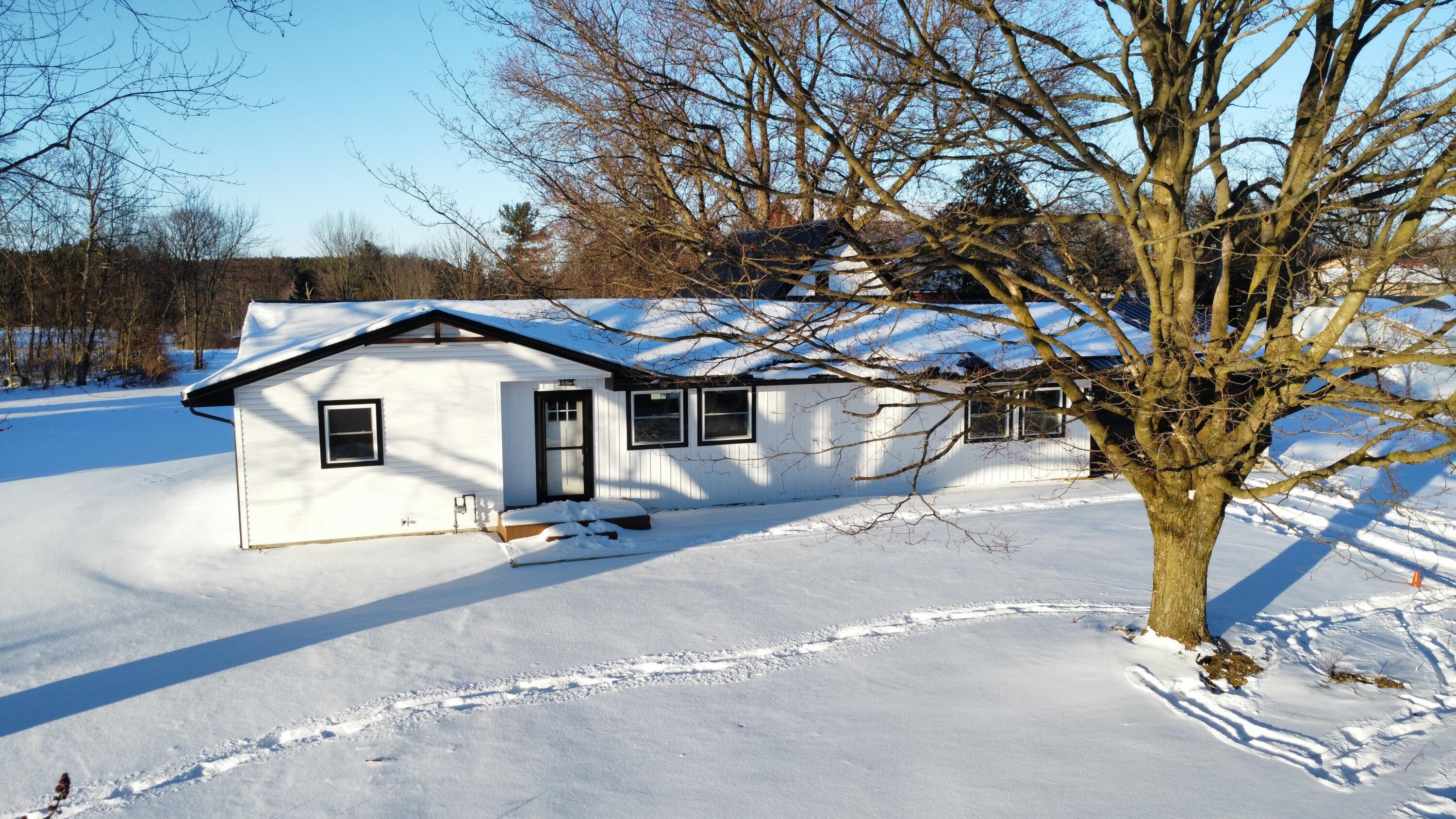 3872 Snodgrass Road Mansfield, OH 44903 - Photo 38 of 41 dji_fly_20260201_170044_814_176998328564