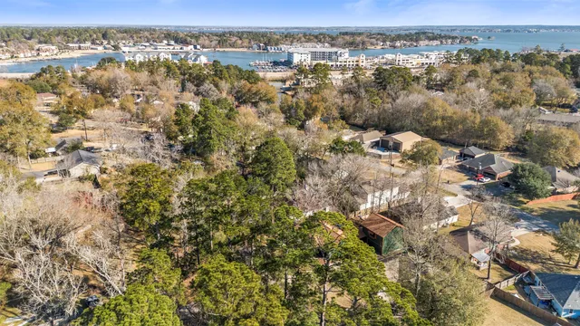 $294,990 | 411 Shawnee, Conroe, TX 77316