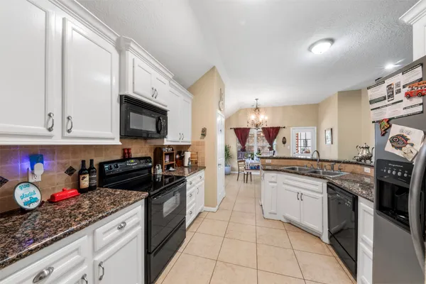 $289,990 | 411 Shawnee, Conroe, TX 77316