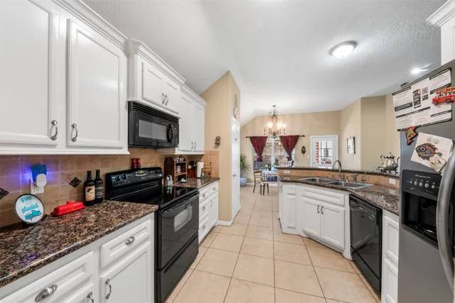 $294,990 | 411 Shawnee, Conroe, TX 77316