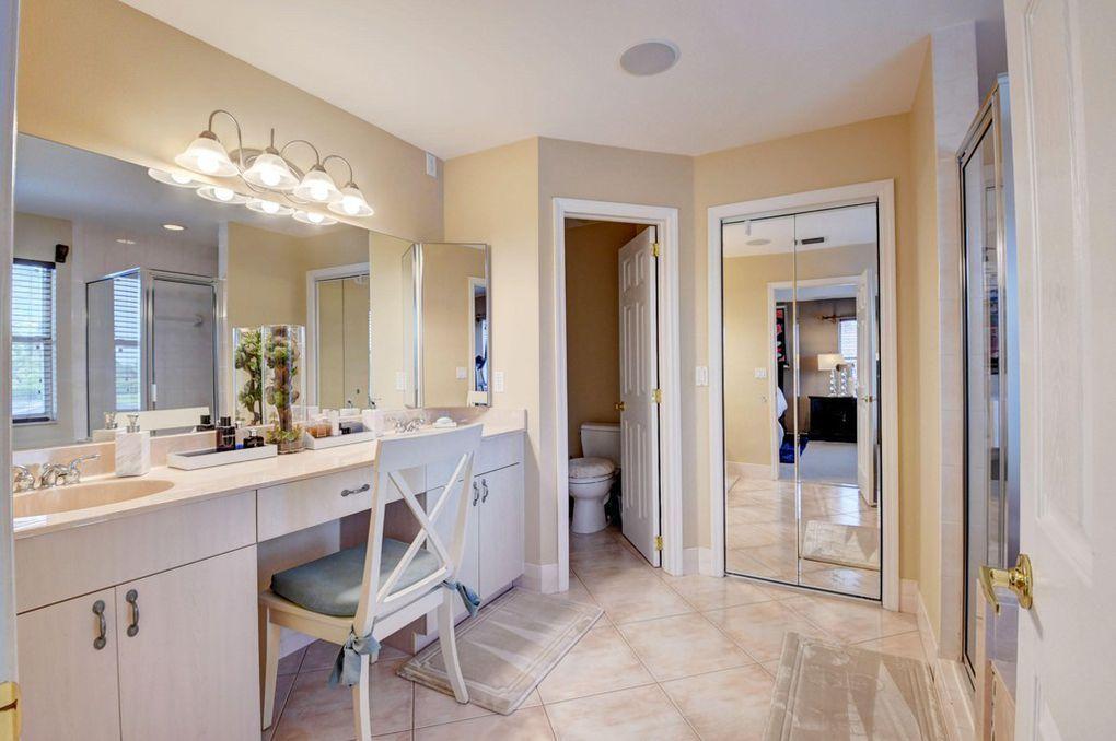 12320 Melrose Way Boca Raton, FL 33428 - Photo 20 of 34