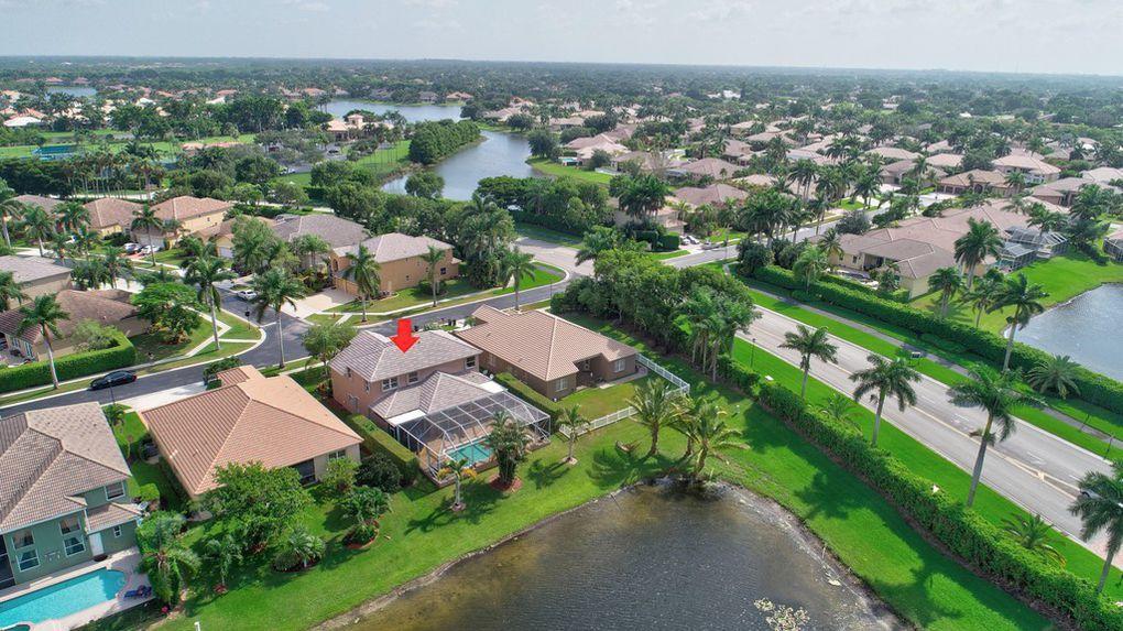 12320 Melrose Way Boca Raton, FL 33428 - Photo 32 of 34 an aerial view of multiple house