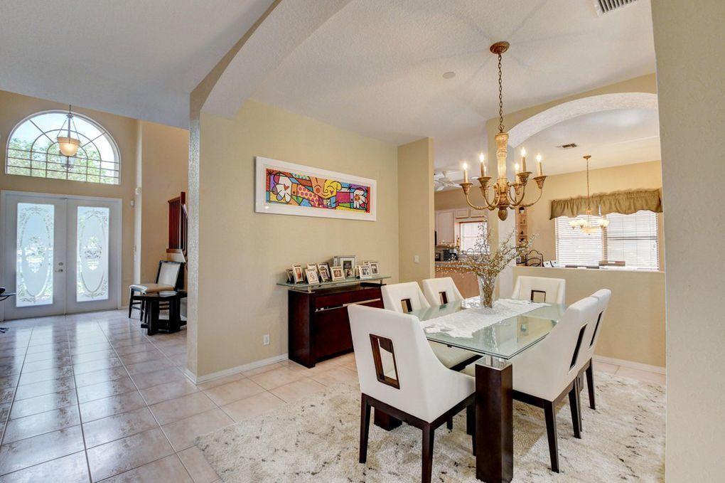 12320 Melrose Way Boca Raton, FL 33428 - Photo 10 of 34 a dining room with furniture and window
