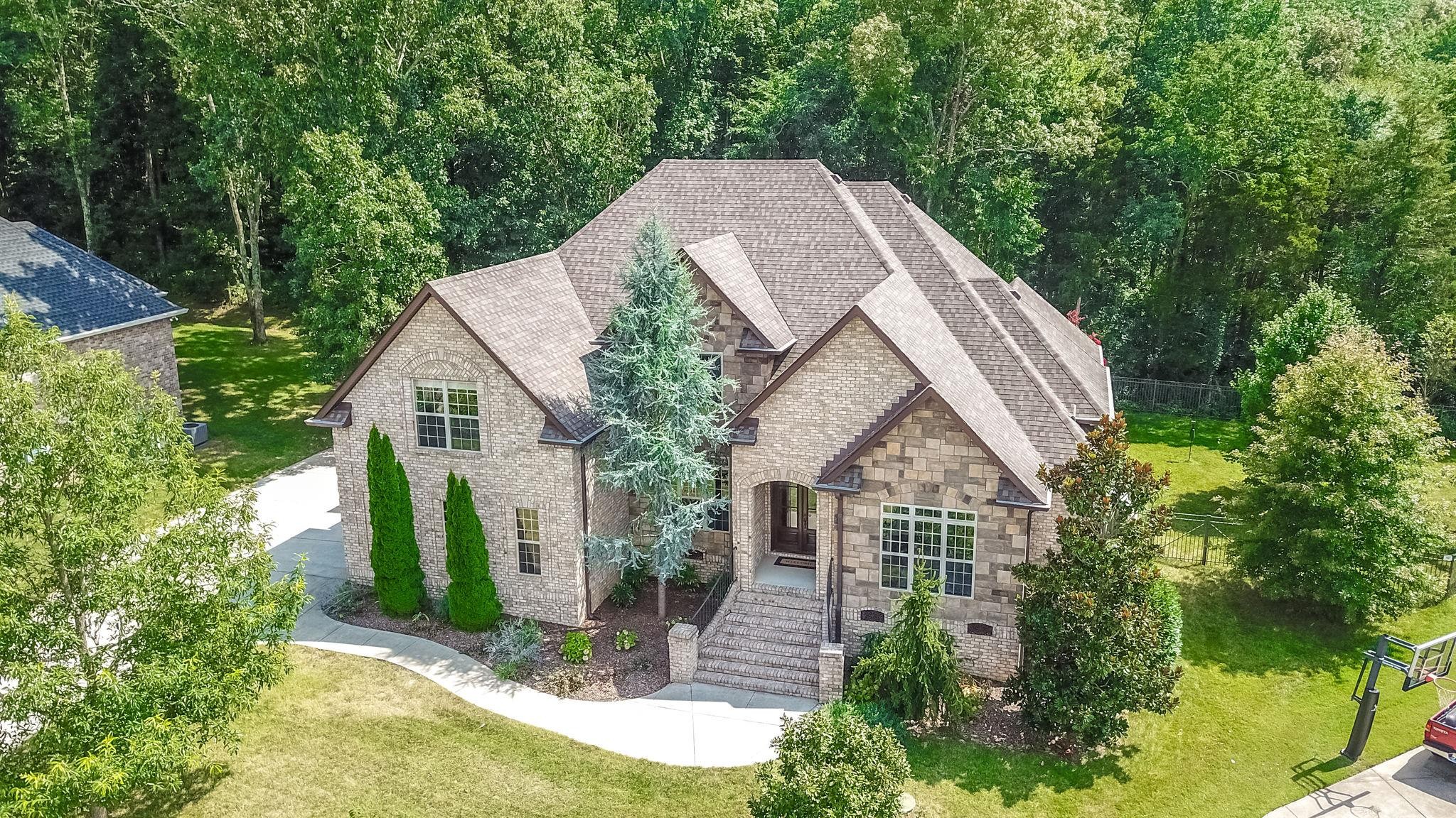 143 Ridgebend Drive Murfreesboro, TN 37128 - Photo 2 of 28 Gallery Image 2