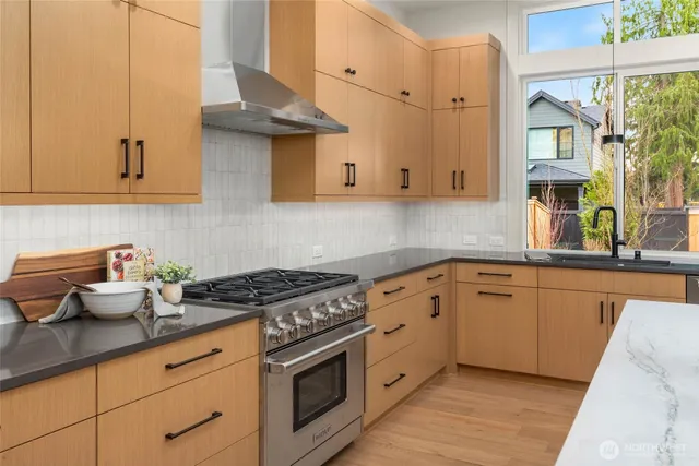 $2,998,000 | 13117 Northeast 104th Street, Kirkland, WA 98033