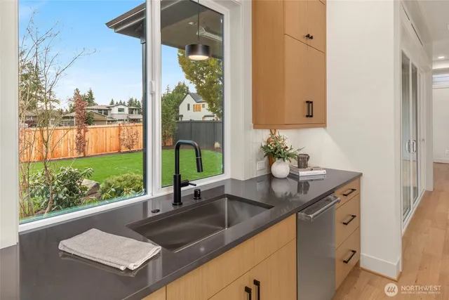 $2,998,000 | 13117 Northeast 104th Street, Kirkland, WA 98033