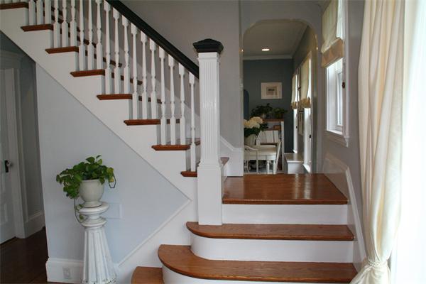 97 Circuit Road Winthrop, MA 02152 - Photo 9 of 30 Gallery Image 9