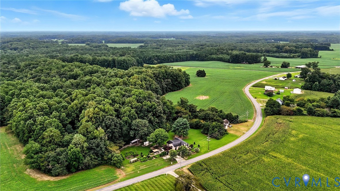 1946 Walmsley Road Callao, VA 22435 - Photo 41 of 49 an aerial view of a golf course with houses