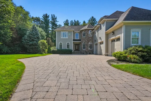 $1,995,000 | 112 Mill Street, Middleton, MA 01949