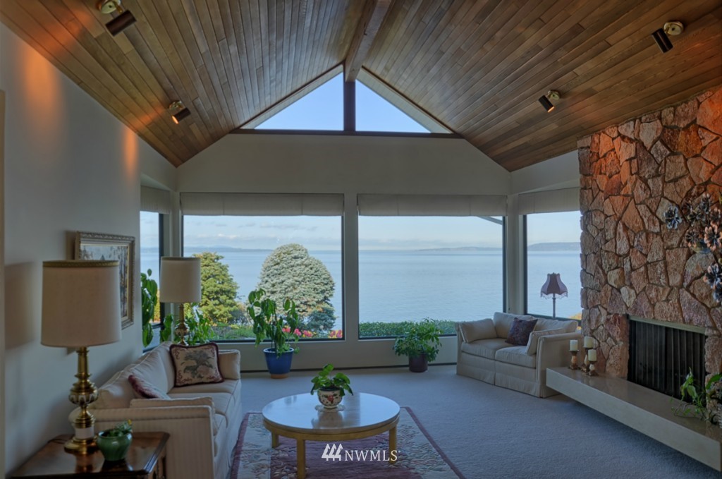 17600 Talbot Road Edmonds, WA 98026 - Photo 10 of 25 Gallery Image 10