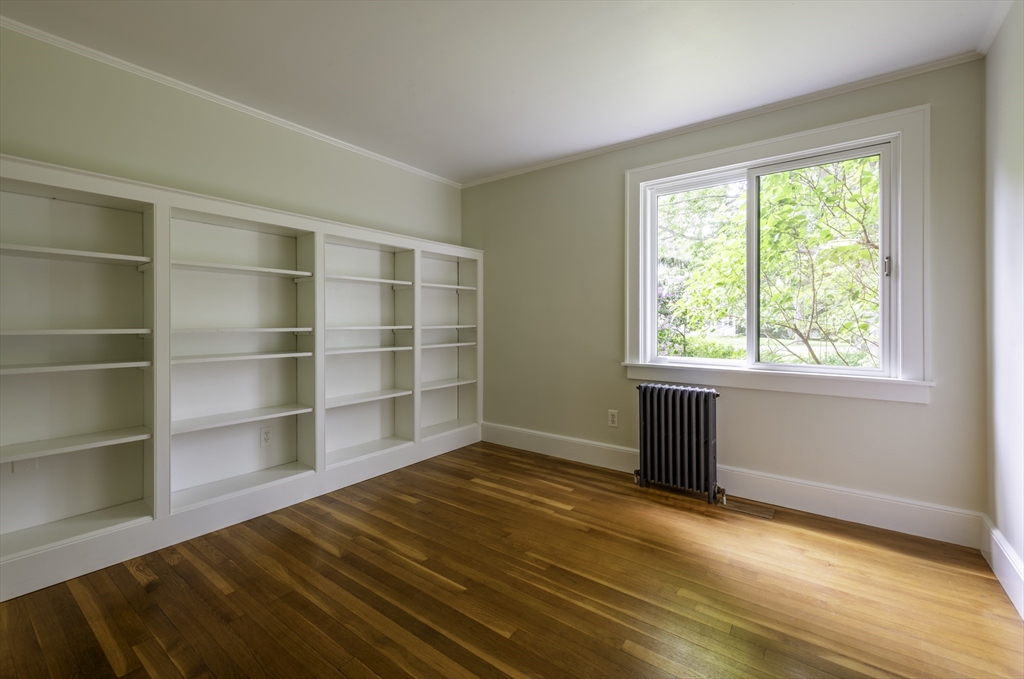 19 Walker Road Manchester, MA 01944 - Photo 25 of 28 Gallery Image 25