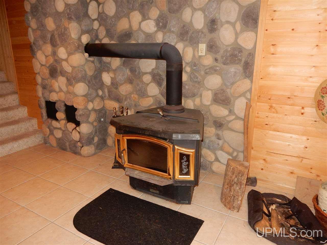 4790 Tall Pines Road Florence, WI 54121 - Photo 10 of 23