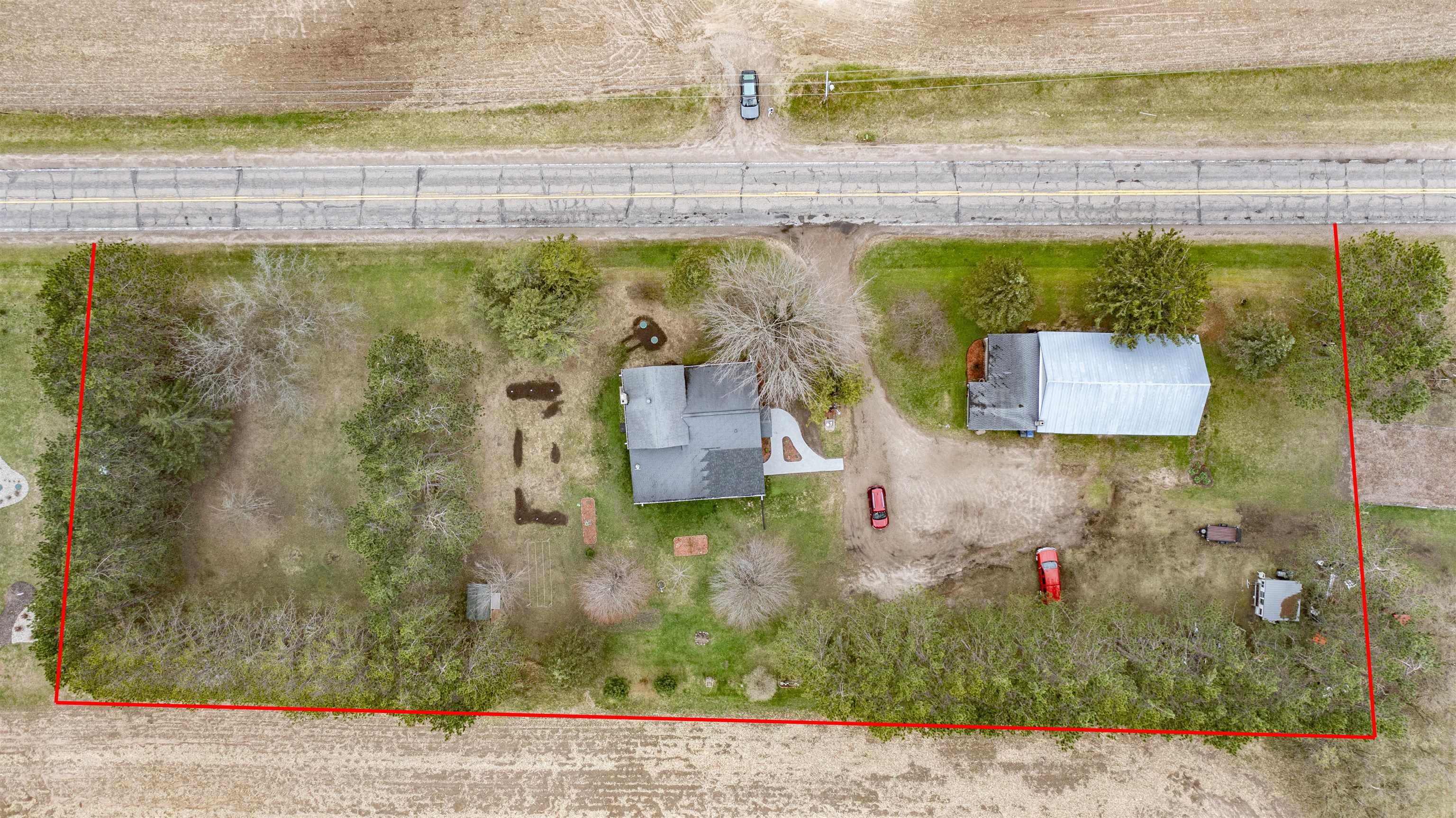 E2927 County Rd GG Iola, WI 54945 - Photo 31 of 34