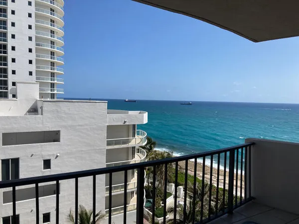 $5,200 | 4200 North Ocean Drive, Unit 1905, Singer Island, FL 33404