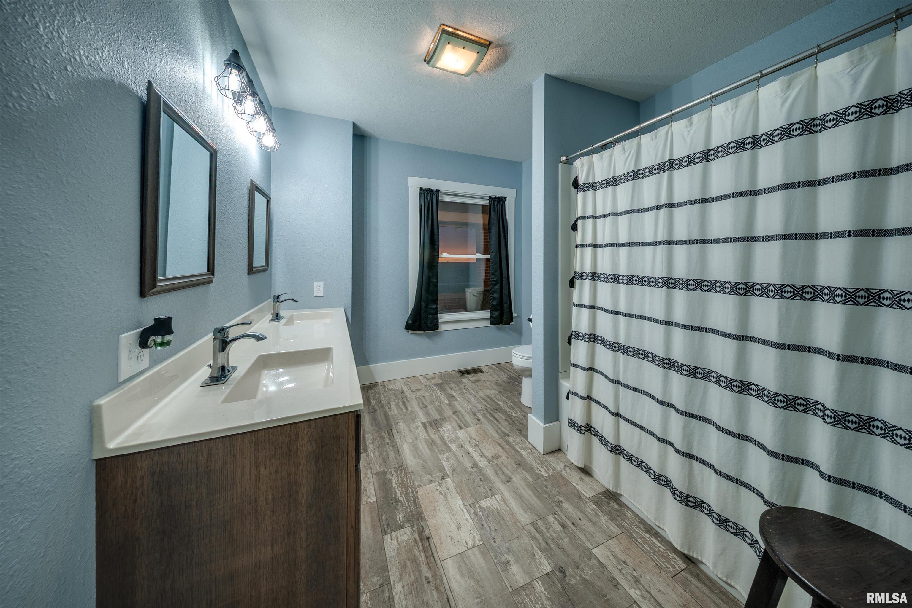 1872 North 1400th Road East Shelbyville, IL 62565 - Photo 17 of 26