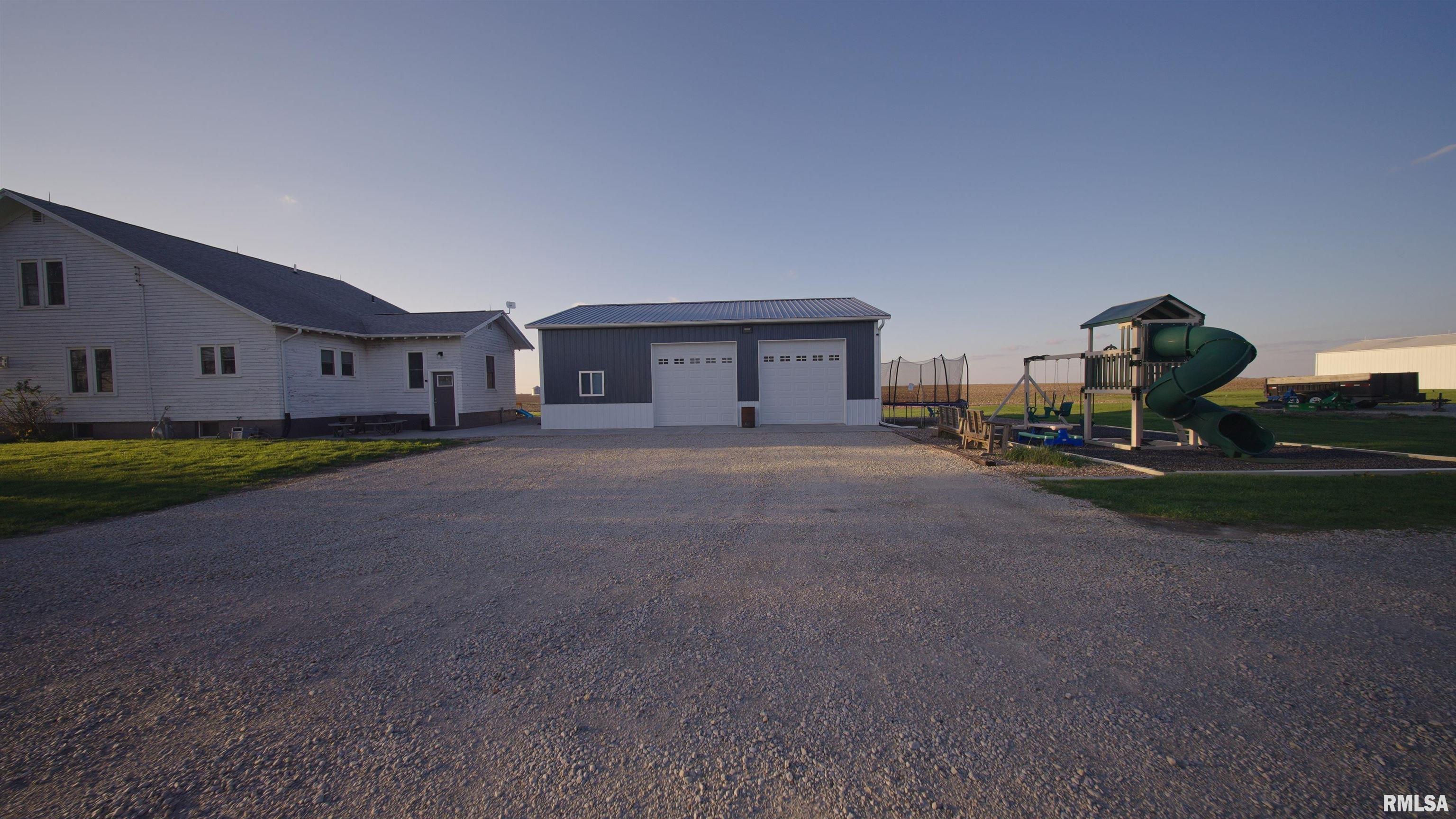 1872 North 1400th Road East Shelbyville, IL 62565 - Photo 3 of 26