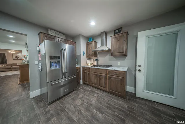 $275,000 | 1872 North 1400th Road East, Shelbyville, IL 62565