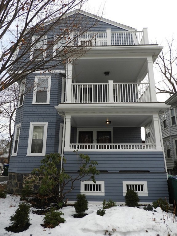 17 Usher Road, Unit 2 Medford, MA 02155 - Photo 1 of 17