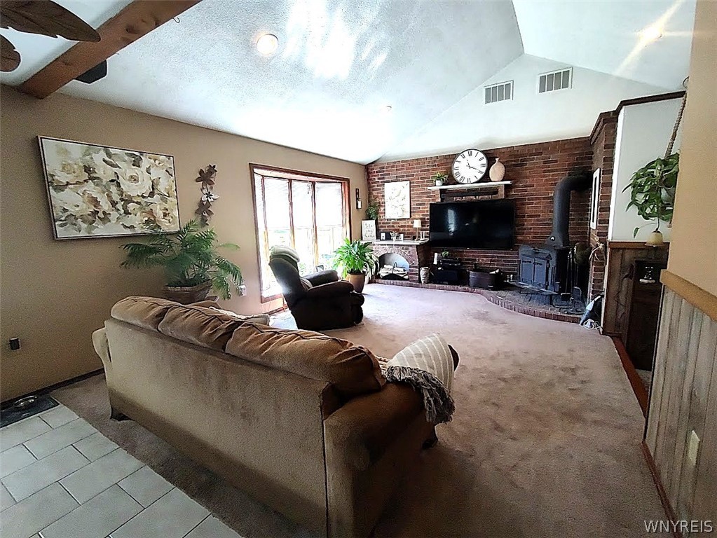6275 Eckhardt Road Hamburg, NY 14085 - Photo 12 of 47