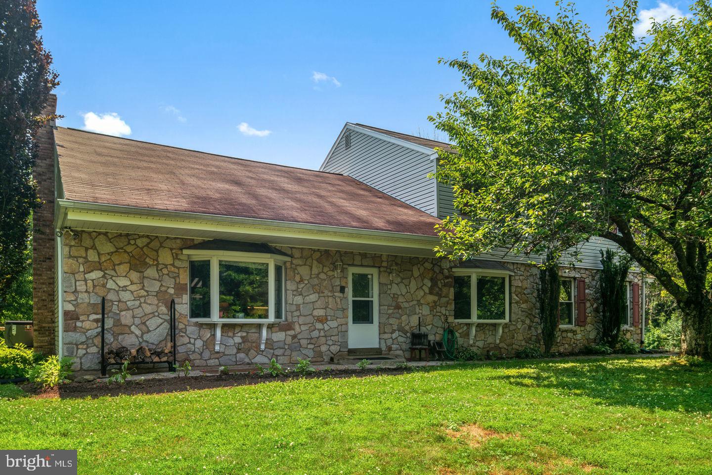 4661 Smith Road Newtown, PA 18940 - Photo 2 of 44 Exterior Front