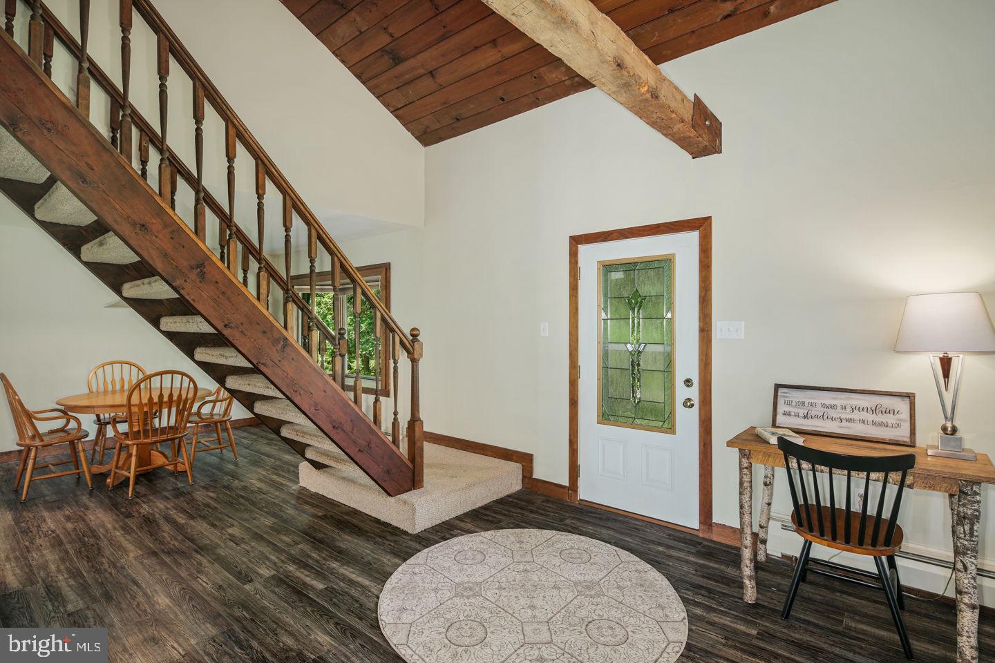 4661 Smith Road Newtown, PA 18940 - Photo 4 of 44 Foyer
