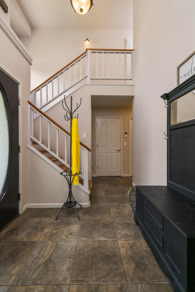 111 Ridgecrest Drive Klamath Falls, OR 97601 - Photo 14 of 78 111RidgeCrestDr.-50