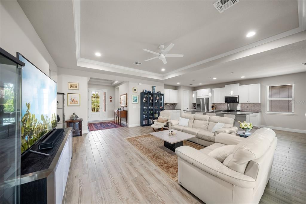 8620 Sundance Loop Sarasota, FL 34238 - Photo 12 of 57