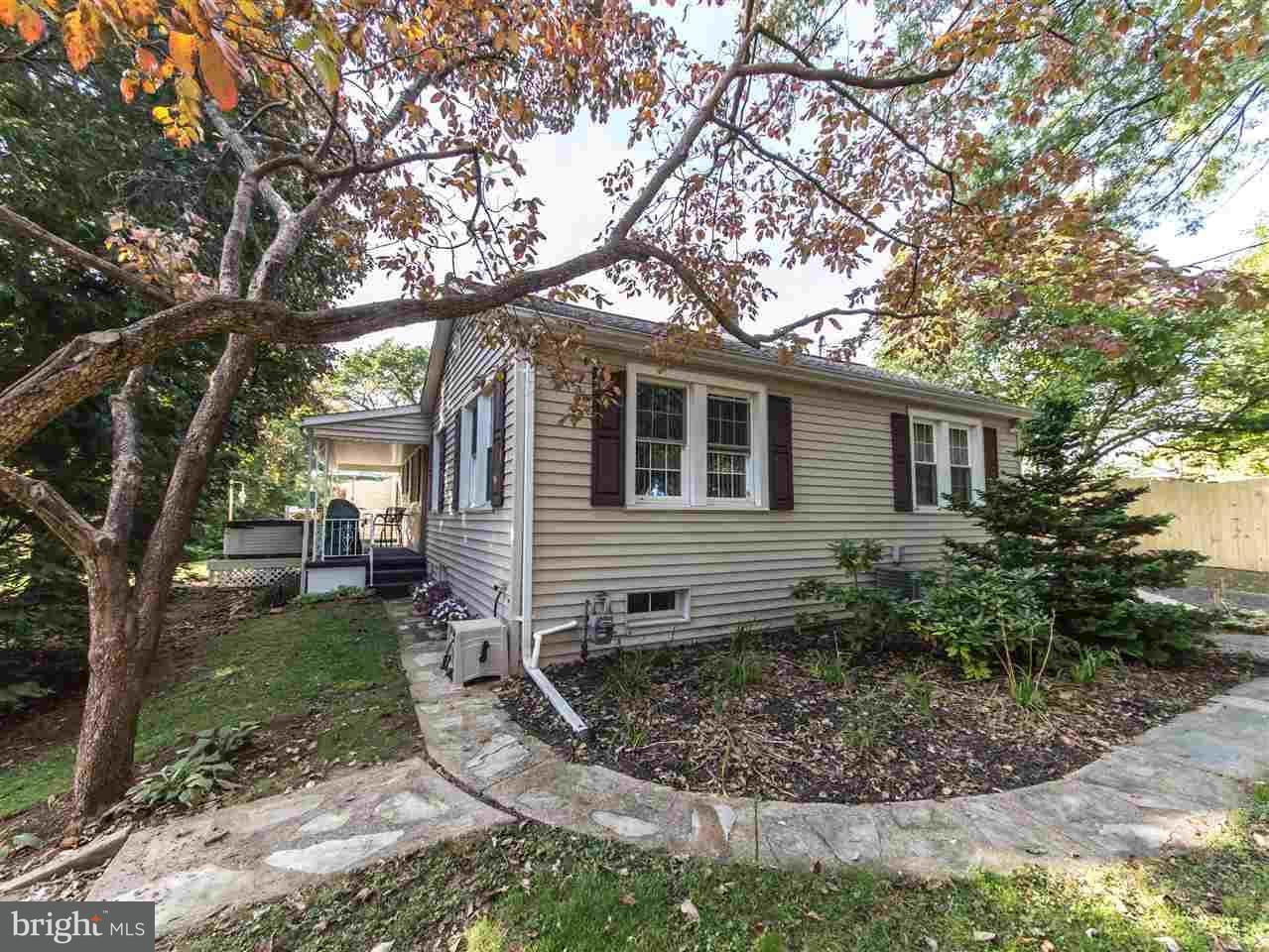 2125 Winding Road York, PA 17408 - Photo 1 of 25 Gallery Image 1