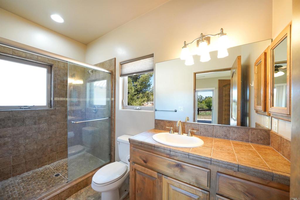 285-87 Penn Street Ramona, CA 92065 - Photo 21 of 57