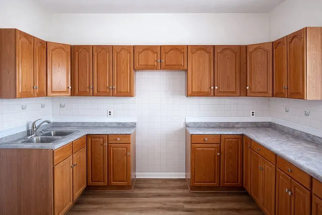 $1,450 | 1539 West 71st Street, Unit 2, Chicago, IL 60636