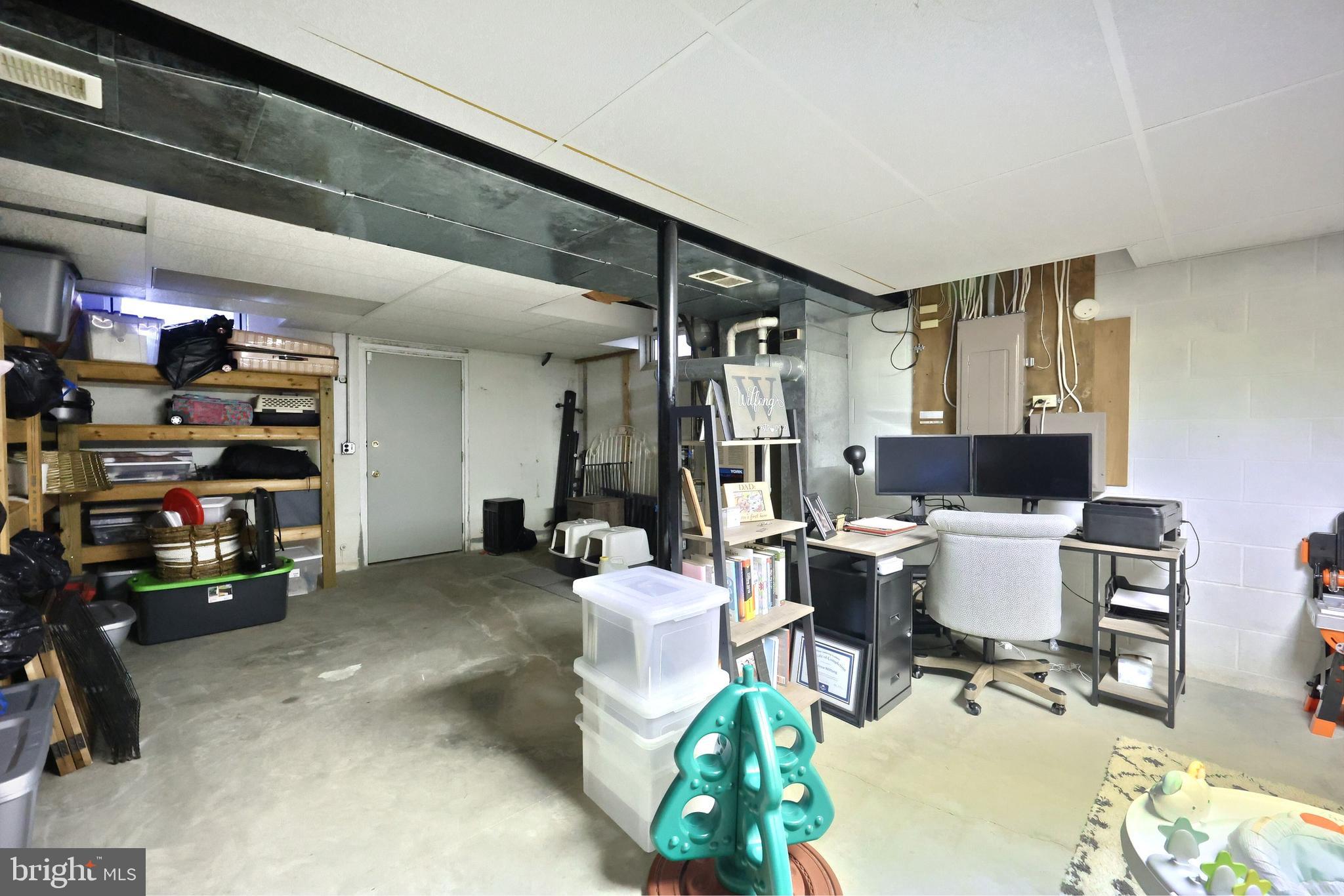 737 Poplar Street Hanover, PA 17331 - Photo 45 of 58 Gallery Image 45