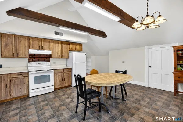 $2,600 | 339 Willow Street, Unit 3, New Haven, CT 06511