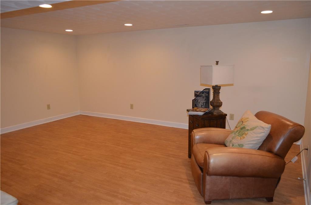 3438 Colonial Drive Springfield, OH 45504 - Photo 33 of 45