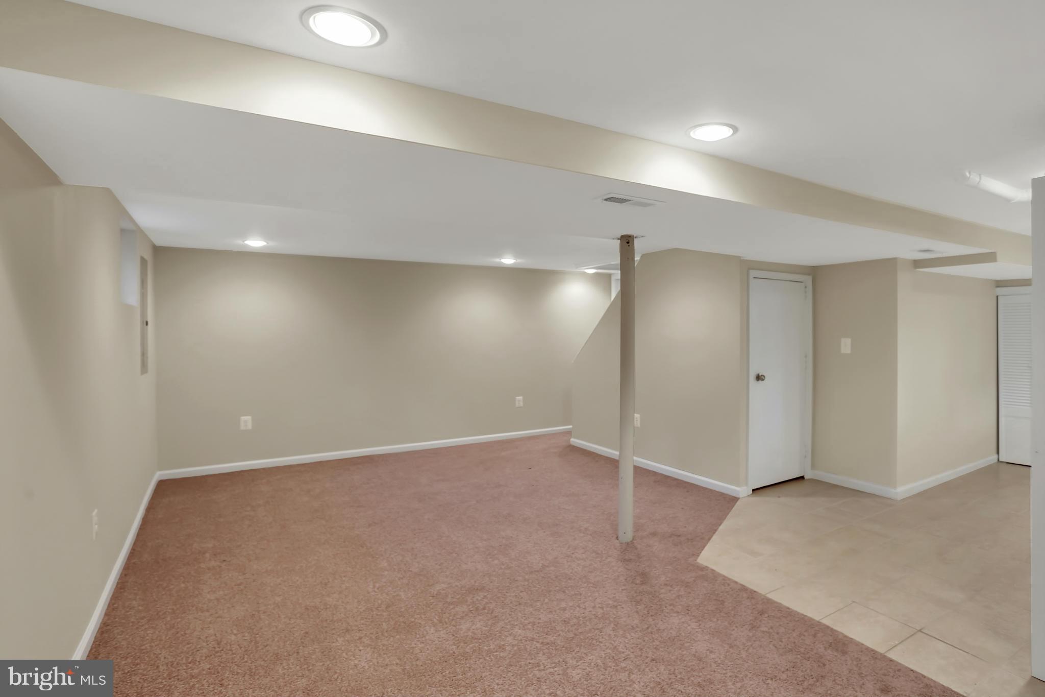 4013 Roberts Road Fairfax, VA 22032 - Photo 26 of 30 Spacious entertaining and recreation area