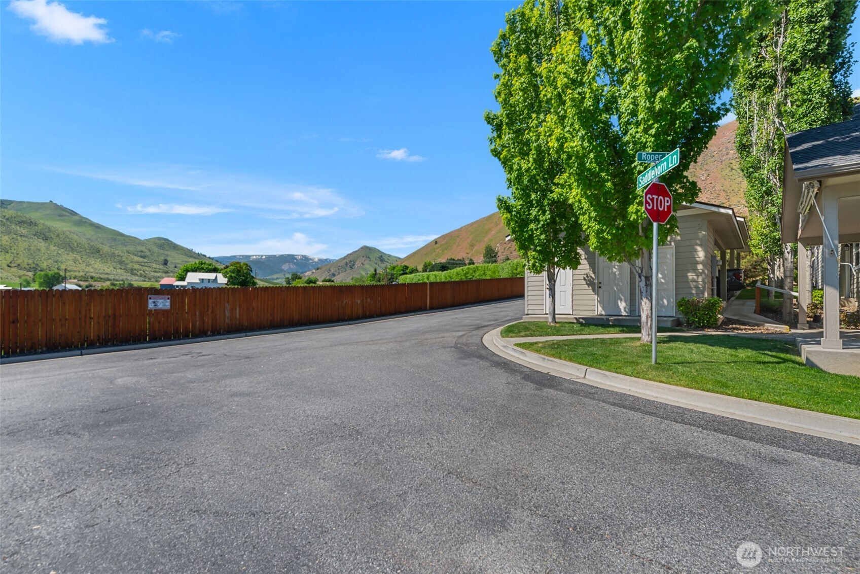 2152 Roper Lane Wenatchee, WA 98801 - Photo 24 of 25
