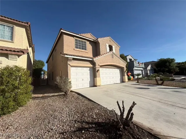 $2,390 | 6980 Night Bloom Court, Las Vegas, NV 89148