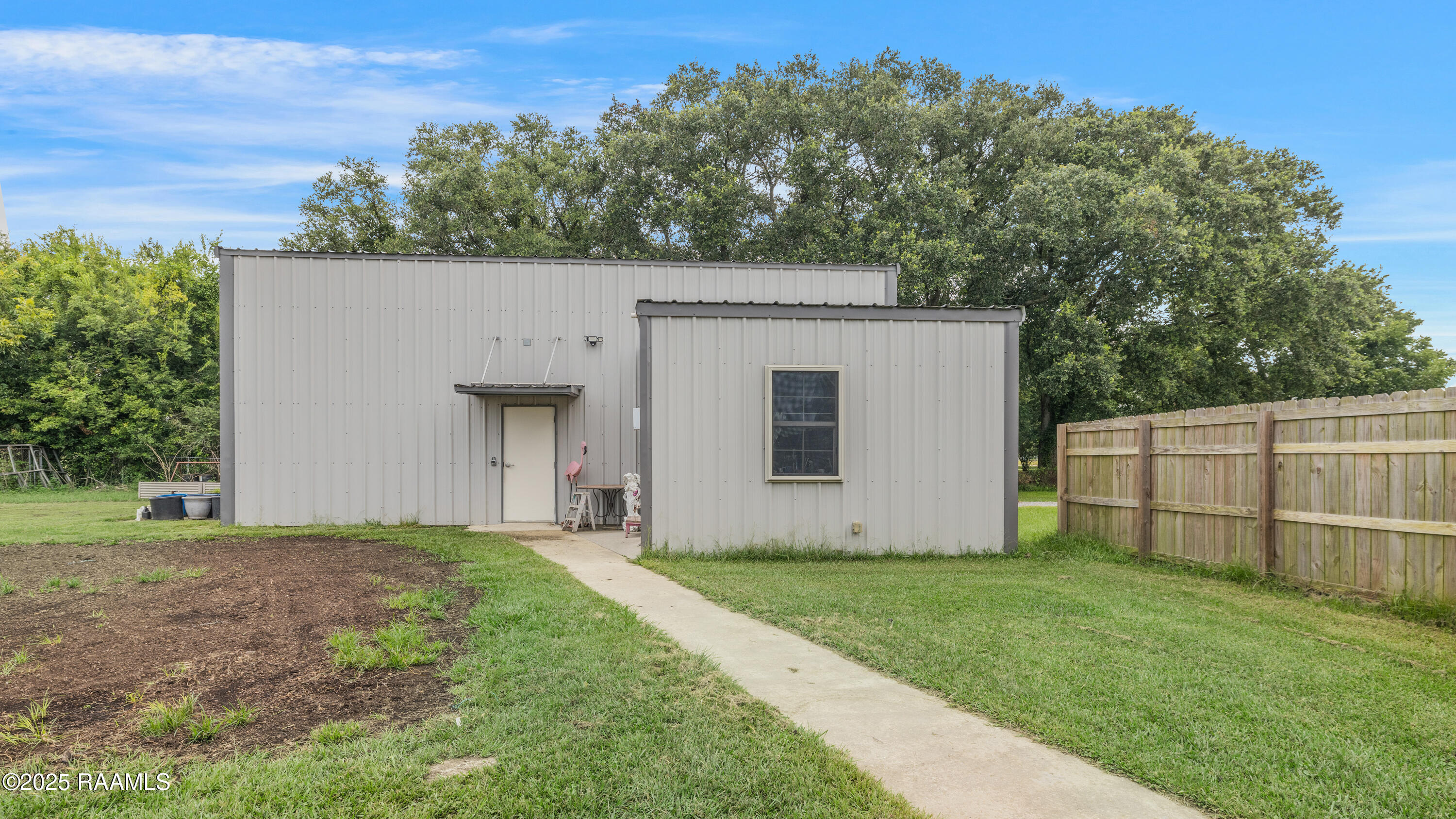 321 Rue De La Vache Road Scott, LA 70583 - Photo 23 of 25 RV / Office