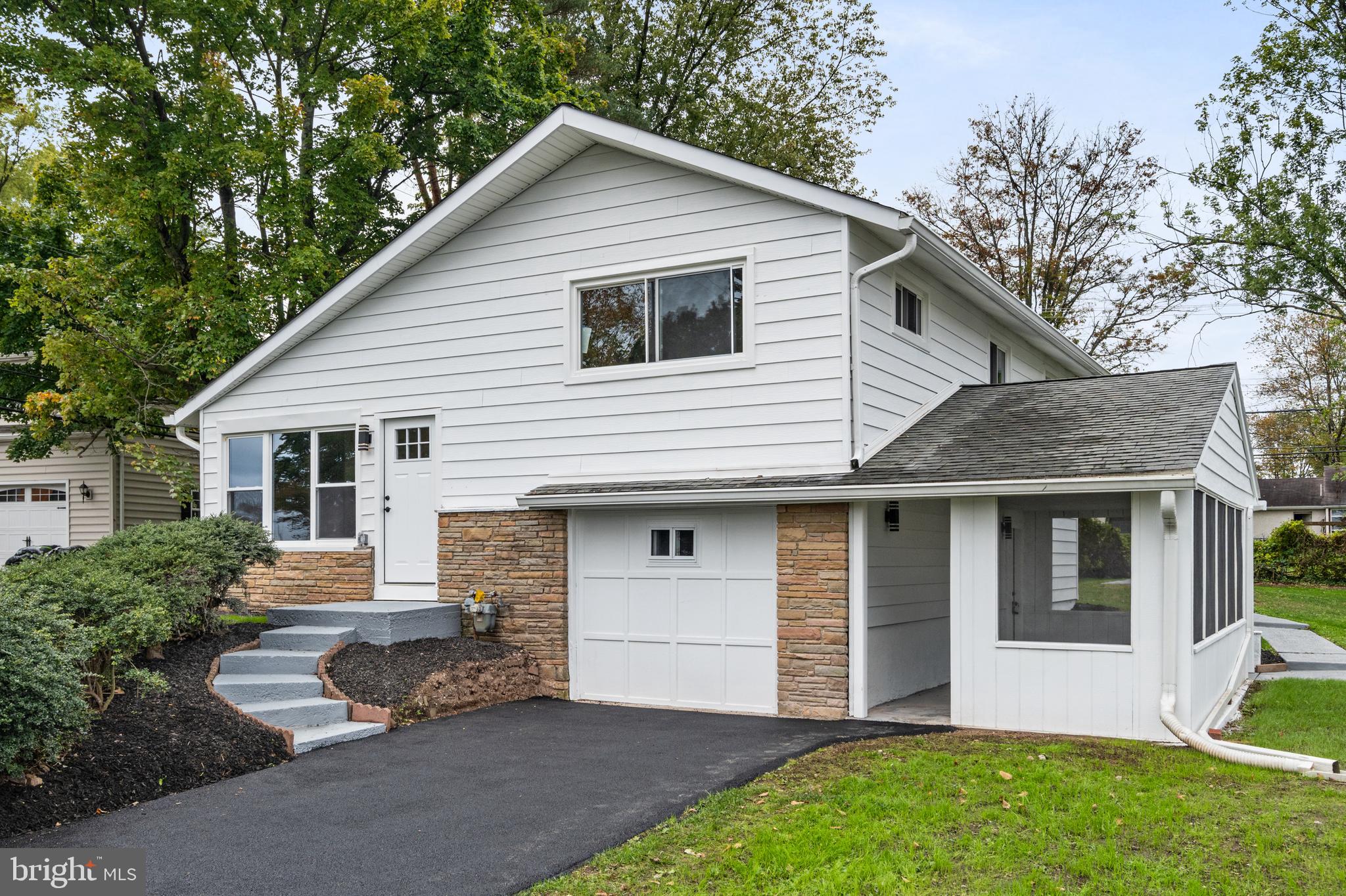 1274 Beverly Road Warminster, PA 18974 - Photo 1 of 40 Street View