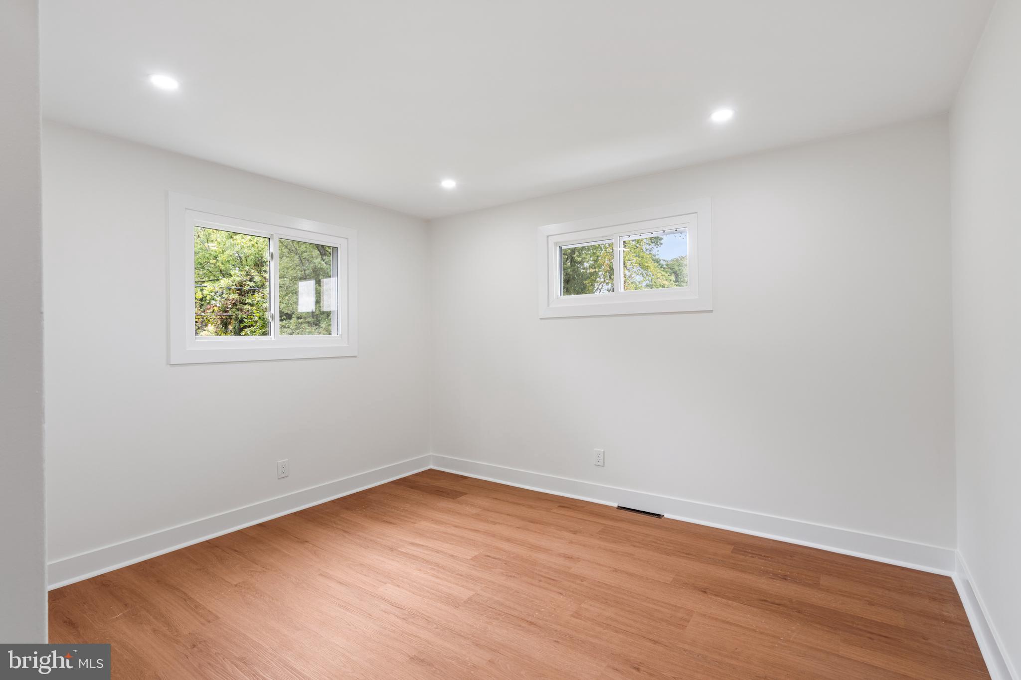 1274 Beverly Road Warminster, PA 18974 - Photo 24 of 40 Bedroom 2 upstairs