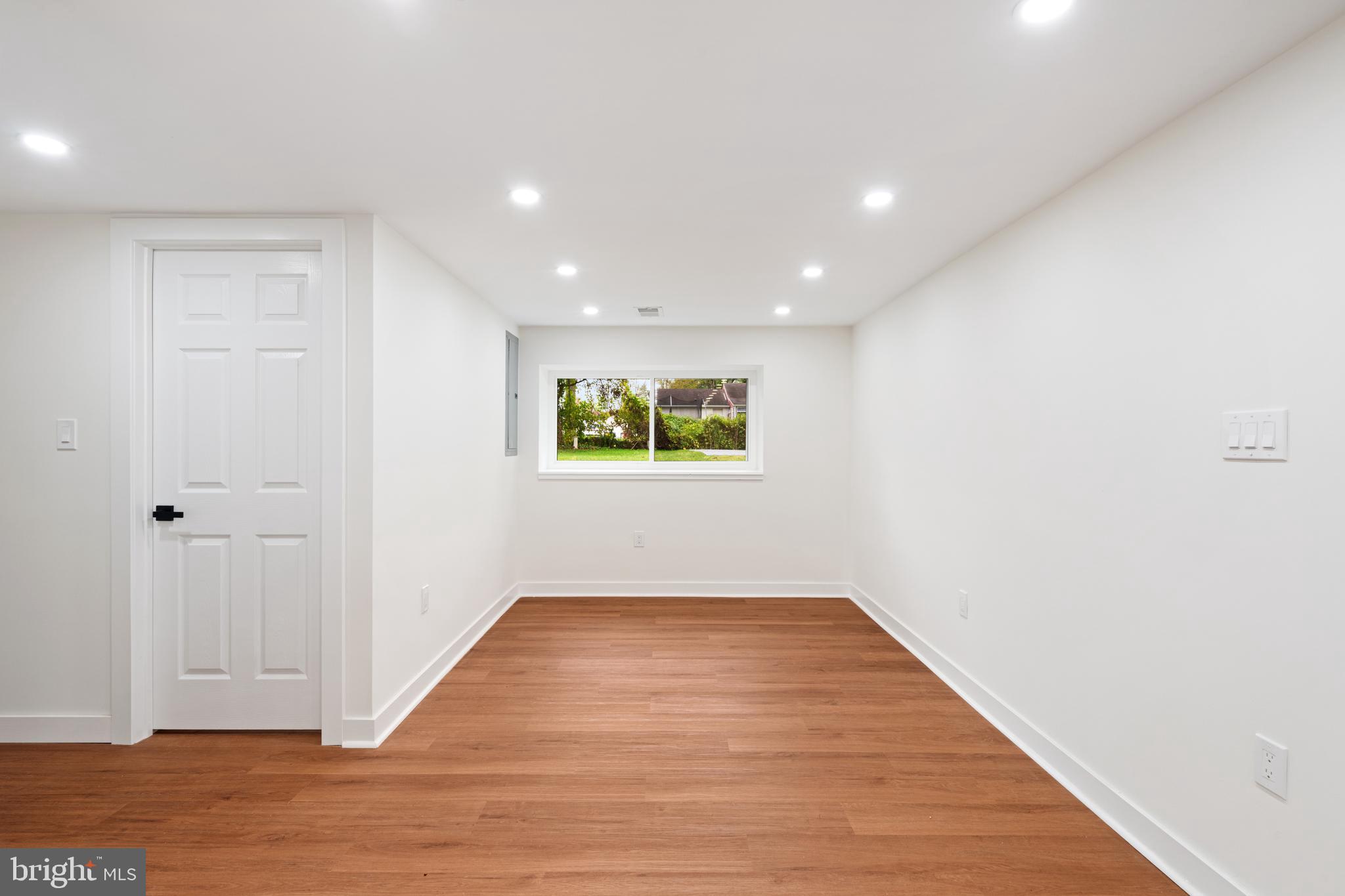 1274 Beverly Road Warminster, PA 18974 - Photo 33 of 40 Basement