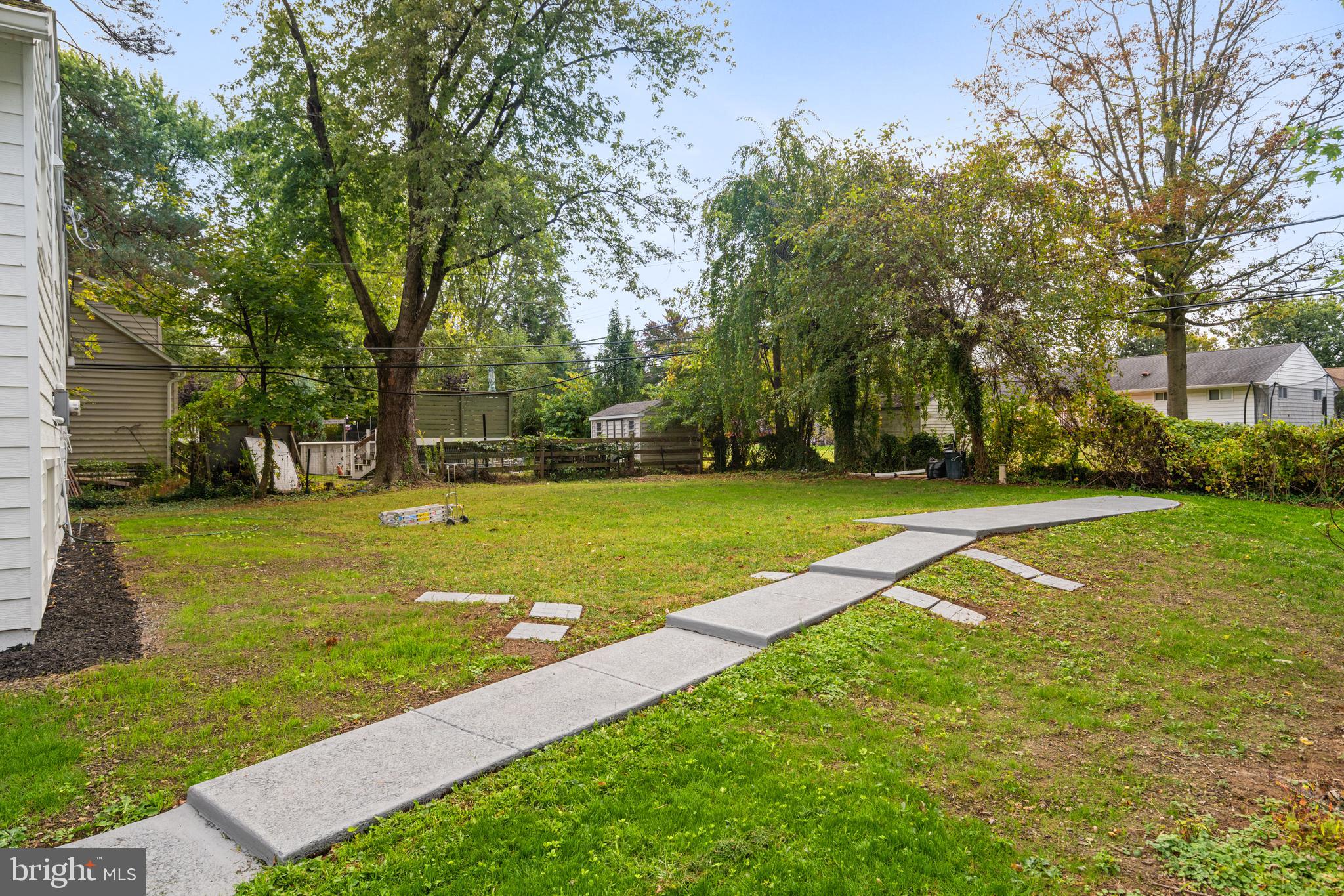1274 Beverly Road Warminster, PA 18974 - Photo 39 of 40 Backyard