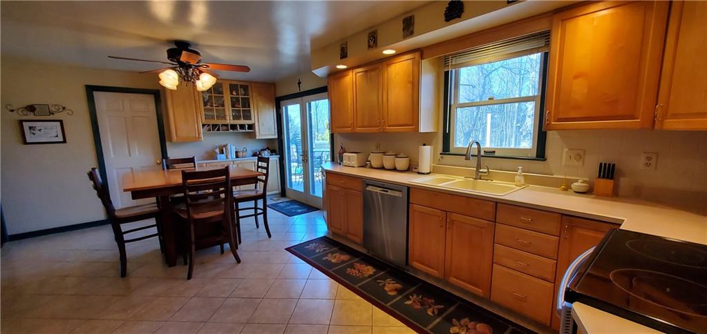 2583 A Cole Road Wexford, PA 15090 - Photo 7 of 25 Gallery Image 7