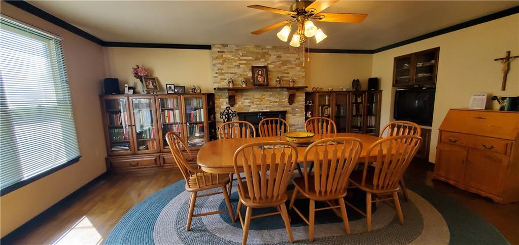 2583 A Cole Road Wexford, PA 15090 - Photo 9 of 25 Gallery Image 9