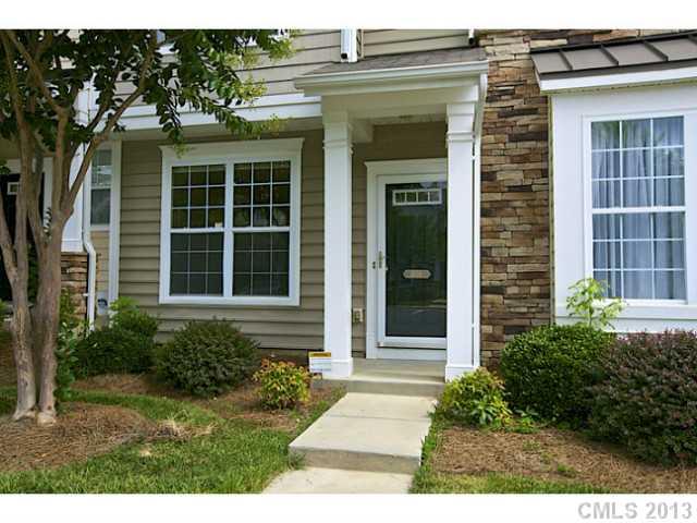 838 Gentlewinds Court, Unit 136 Fort Mill, SC 29708 - Photo 2 of 16 Gallery Image 2